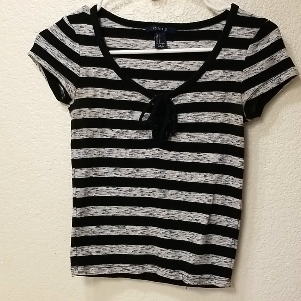 Forever 21 crop top